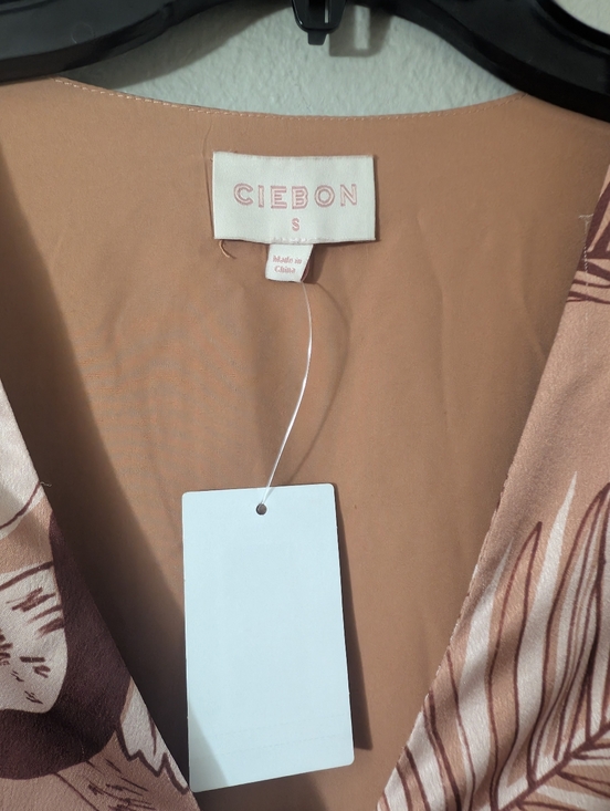 Ciebon Qwynn Maxi Dress Women's Blush Pink Floral Wrap Maxi Dress - Picture 6 of 9